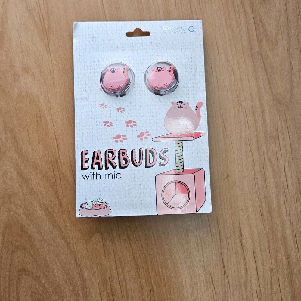 Gabba Goods Cat Earbuds w/ Mic
